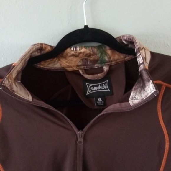 Women's zip up - Picture 2 of 3